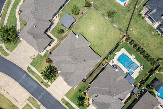 8621 NW 127th Street, Oklahoma City, OK 73142