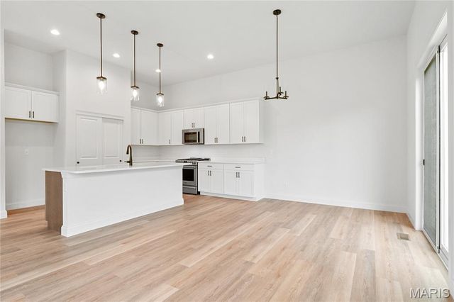 0 Rosemont @ Claymont Hills, St Louis, MO 63129
