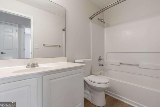 1290 Silverstone Trail, Jonesboro, GA 30238