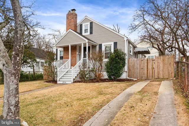 2916 BROOK DR, Falls Church, VA 22042