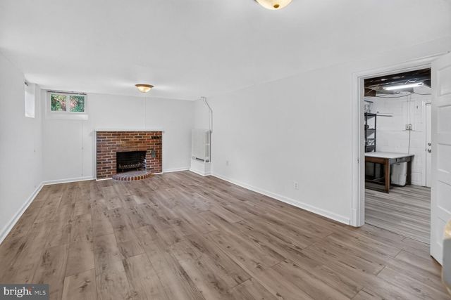 4929 MACARTHUR BLVD NW, Washington, DC 20007