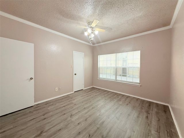 4115 Esters Road 704, Irving, TX 75038
