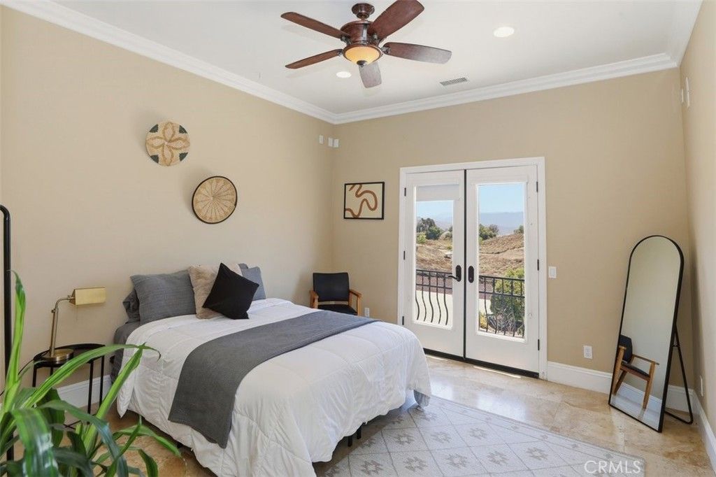 Image 25 of property listing at 34351 Calle Vista, Temecula, CA 92592