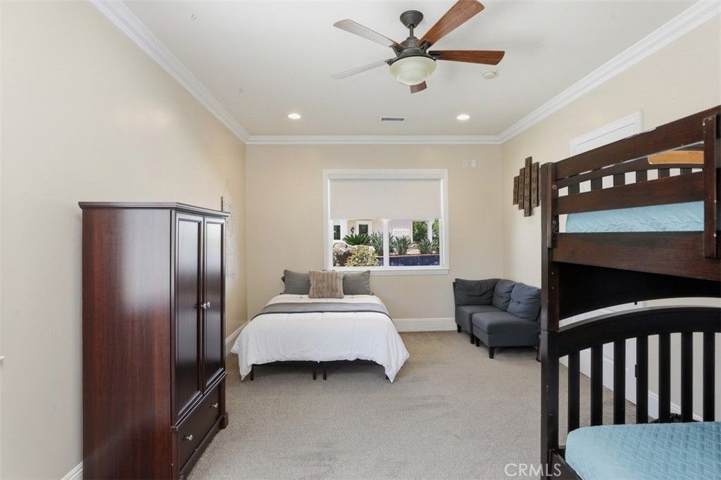 Image 40 of property listing at 34351 Calle Vista, Temecula, CA 92592