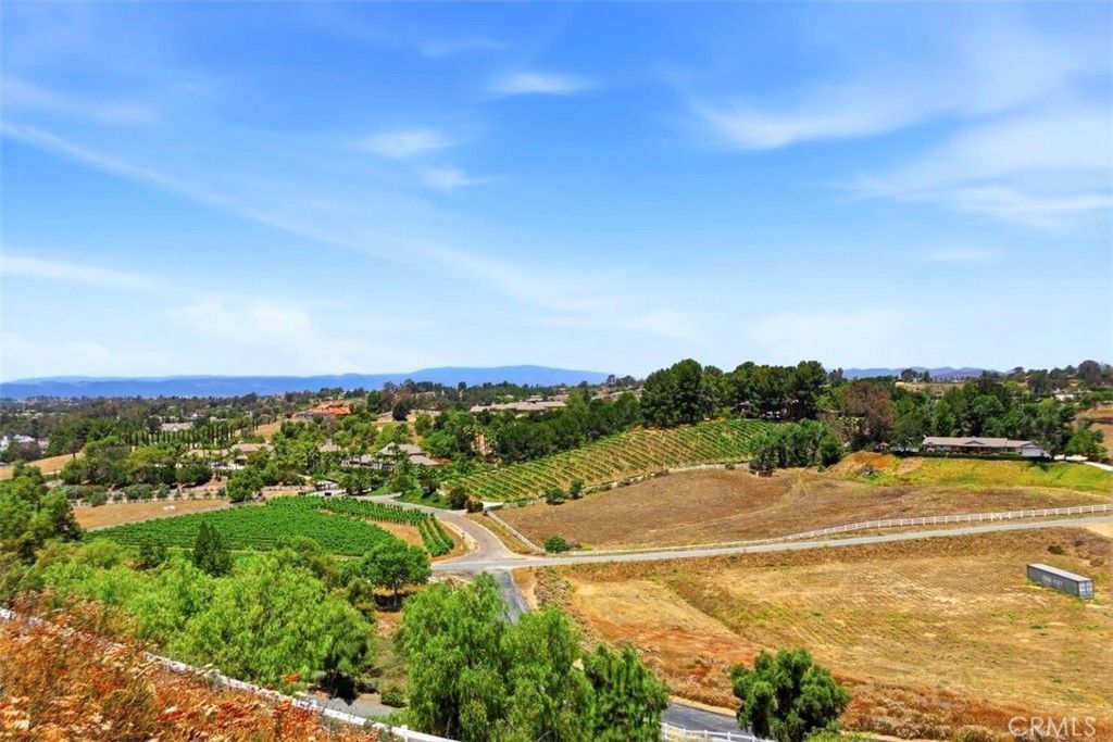 Image 46 of property listing at 34351 Calle Vista, Temecula, CA 92592