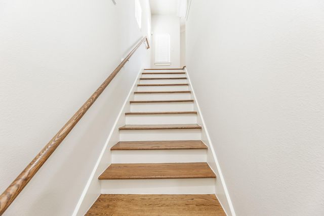2616 Starboard Point Drive, Houston, TX 77054