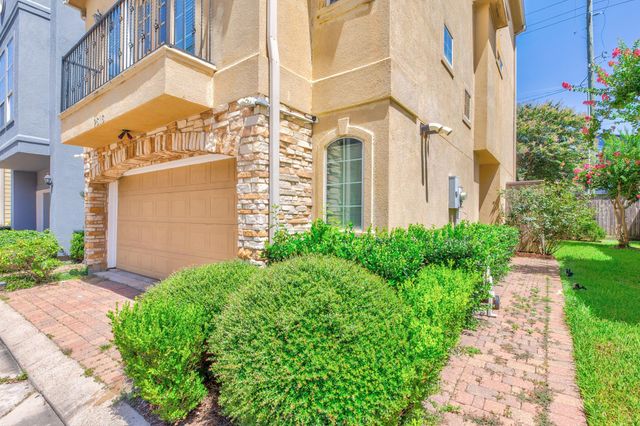 2616 Starboard Point Drive, Houston, TX 77054