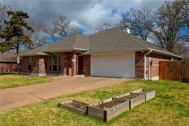 2905 Mirrormere Circle, Bryan, TX 77807