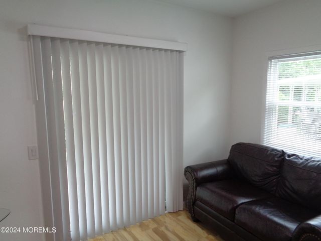 62 Keene Street, Whiting, NJ 08759