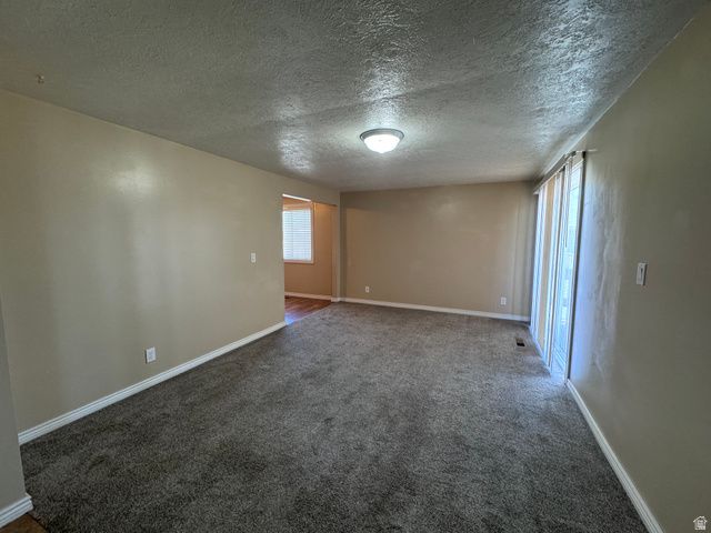 2182 W 5600 S, Roy, UT 84067