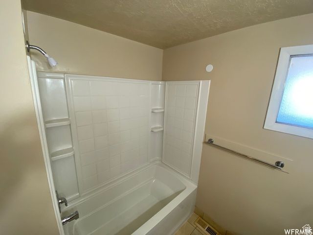 2182 W 5600 S, Roy, UT 84067