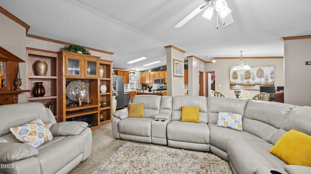 105 Mallard Creek Drive, Graham, NC 27253