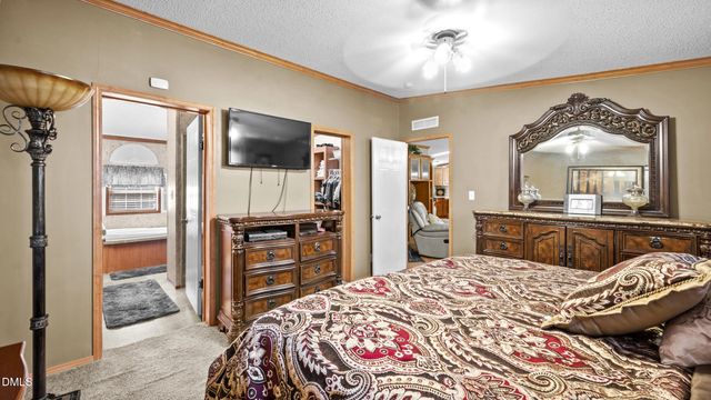 105 Mallard Creek Drive, Graham, NC 27253