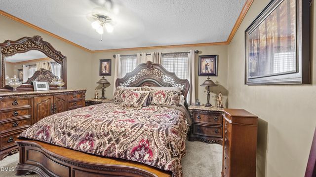 105 Mallard Creek Drive, Graham, NC 27253