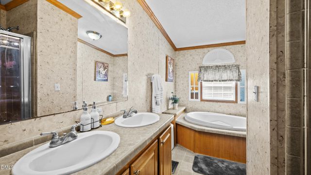 105 Mallard Creek Drive, Graham, NC 27253