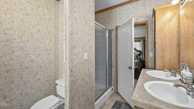 105 Mallard Creek Drive, Graham, NC 27253