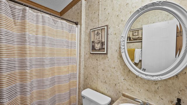 105 Mallard Creek Drive, Graham, NC 27253