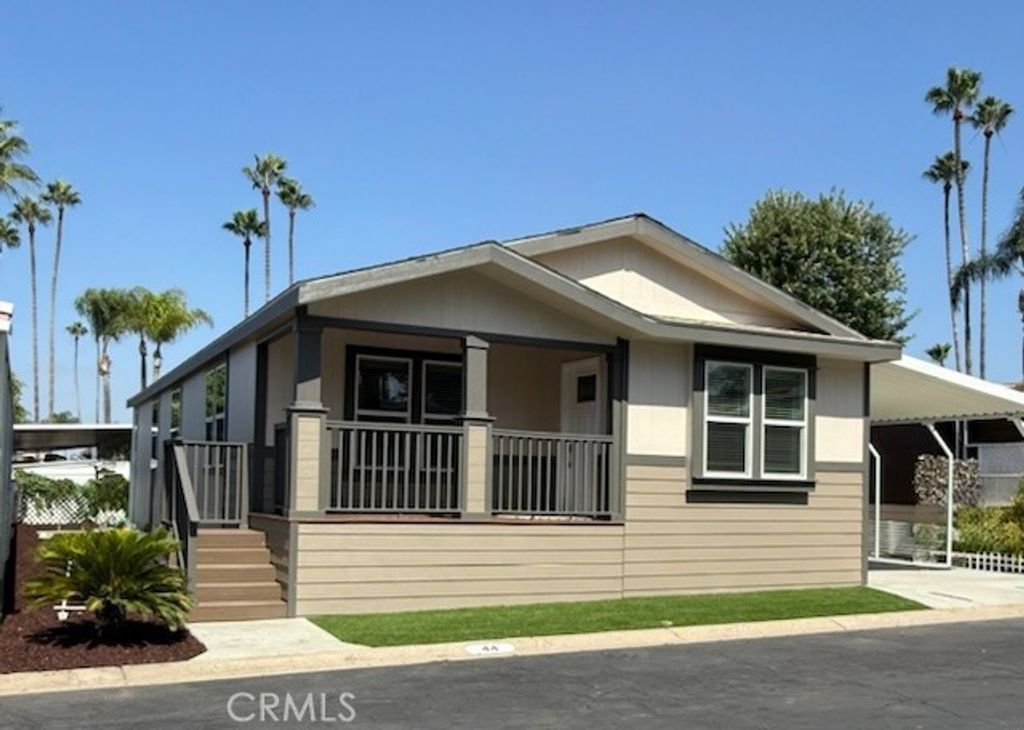24921 Muirlands Boulevard 44, Lake Forest, CA 92630 — exterior