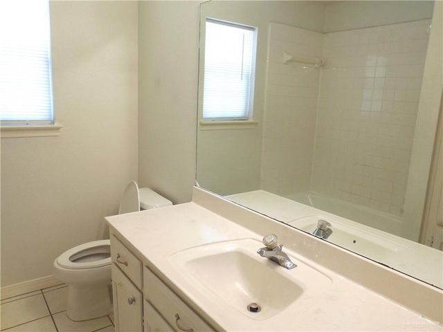 2509 Thunderbird Avenue, Mcallen, TX 78504