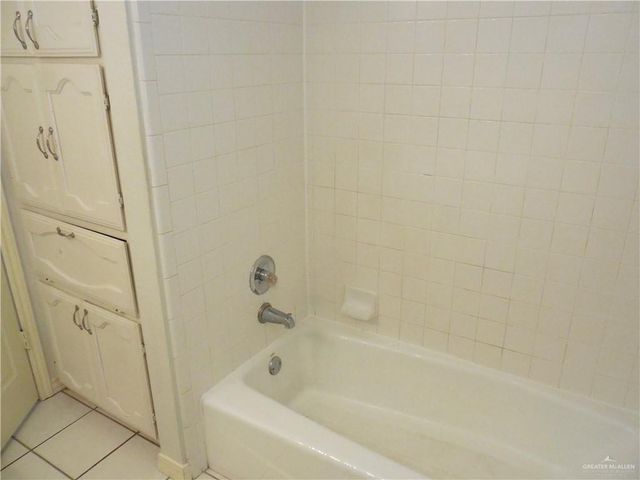 2509 Thunderbird Avenue, Mcallen, TX 78504