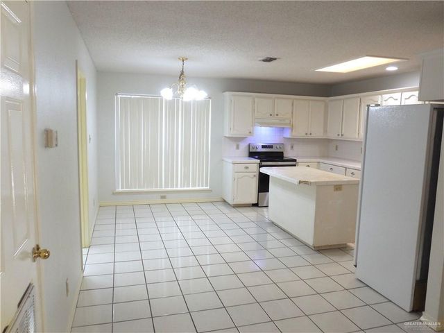 2509 Thunderbird Avenue, Mcallen, TX 78504