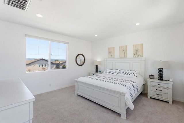1325 Hernandez Way, Gilroy, CA 95020