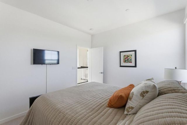 1325 Hernandez Way, Gilroy, CA 95020