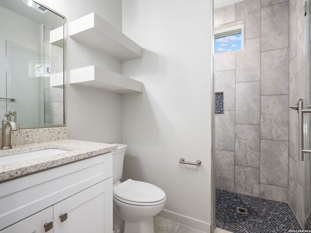 14657 Main St, Lytle, TX 78052