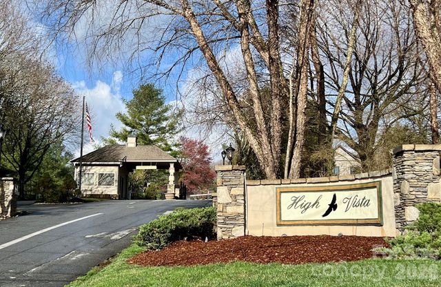 803254 Ivy Road 219, Mills River, NC 28759