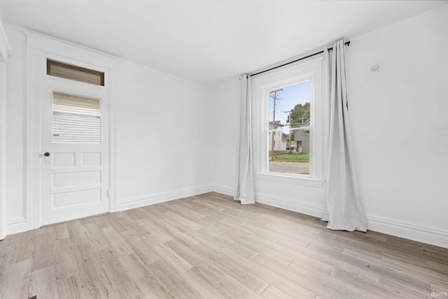 3424 Broadway, Fort Wayne, IN 46807