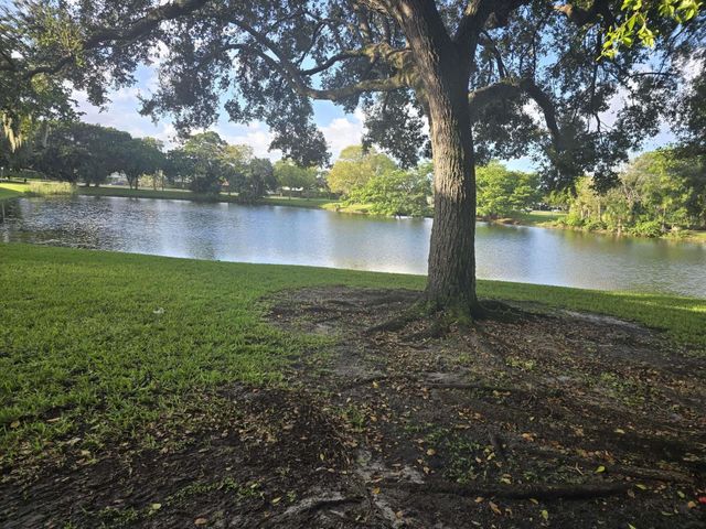 3567 NW 94th Ave 4D, Sunrise, FL 33351