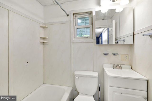 1348 MUHLENBERG ST, Reading, PA 19602