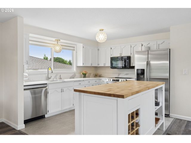 6922 Se RENADA St, Milwaukie, OR 97267