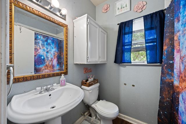 4408 Lendall LN, Austin, TX 78744