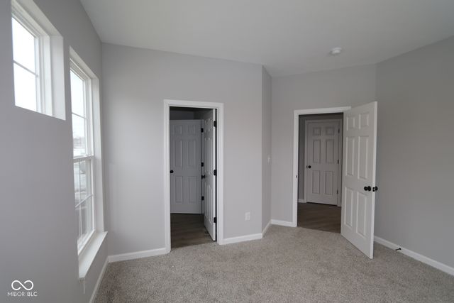 6379 Sailmaker Drive, Mccordsville, IN 46055