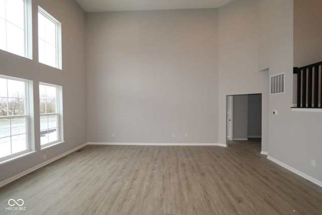 6379 Sailmaker Drive, Mccordsville, IN 46055