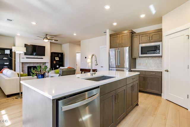 4708 SW Badger Creek, Redmond, OR 97756