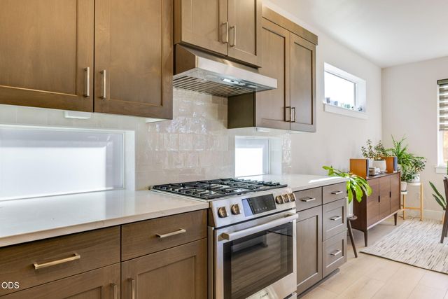 4708 SW Badger Creek, Redmond, OR 97756