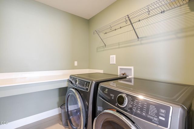 4708 SW Badger Creek, Redmond, OR 97756