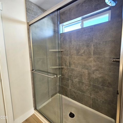 4708 SW Badger Creek, Redmond, OR 97756