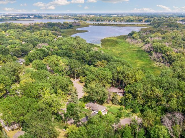 6000 Goldenrod Lane N, Plymouth, MN 55442