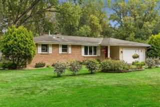 6000 Goldenrod Lane N, Plymouth, MN 55442