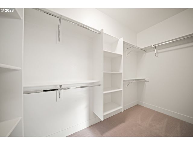 2435 N R St, Washougal, WA 98671