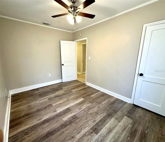 1030 NE 1ST AVENUE, Gainesville, FL 32601