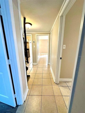 1030 NE 1ST AVENUE, Gainesville, FL 32601