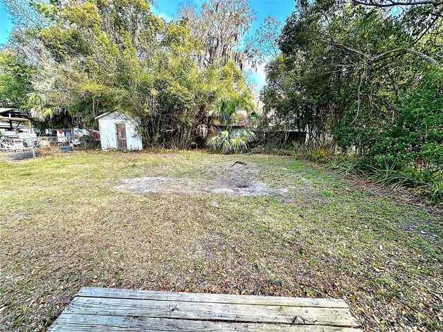 1030 NE 1ST AVENUE, Gainesville, FL 32601