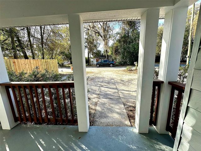1030 NE 1ST AVENUE, Gainesville, FL 32601