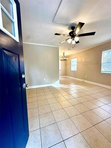 1030 NE 1ST AVENUE, Gainesville, FL 32601