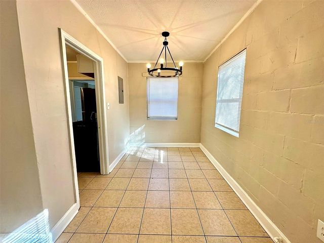 1030 NE 1ST AVENUE, Gainesville, FL 32601