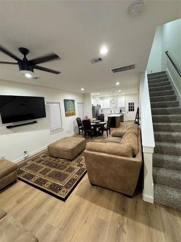 8113 Miley Street, Houston, TX 77028